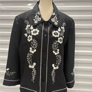 Elegant  Anne Carson black silk jacket-style blouse Sz 12